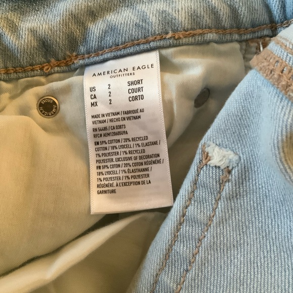 AE Dreamy Drape Stretch Low-Rise Baggy Wide-Leg Jean - Light Wash - short - Picture 10 of 10